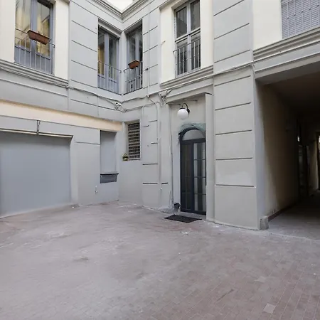Apartment Arco Della Pace Urban
